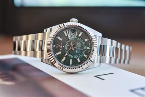 prezzo rolex sky dweller acciaio|rolex sky dweller mint green.